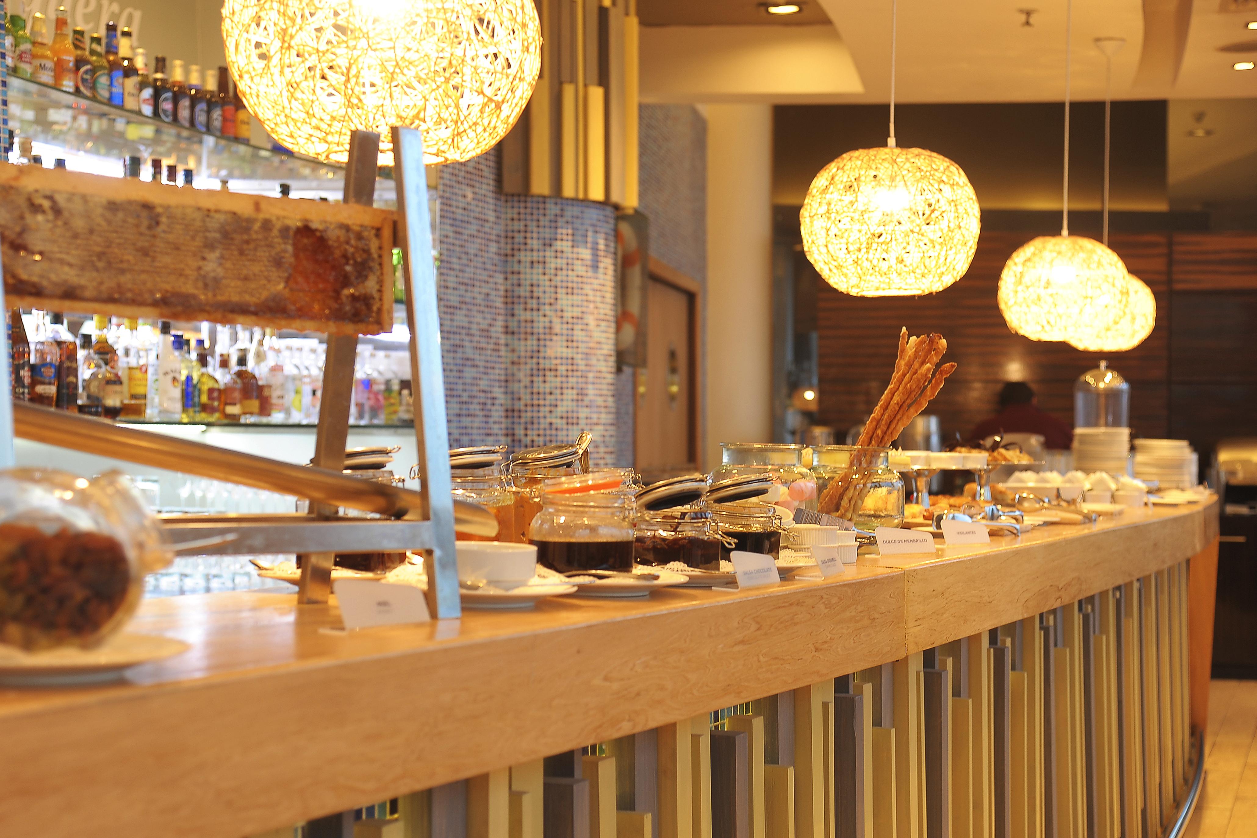 Enjoy Coquimbo Hotel Exterior foto The bar at the restaurant