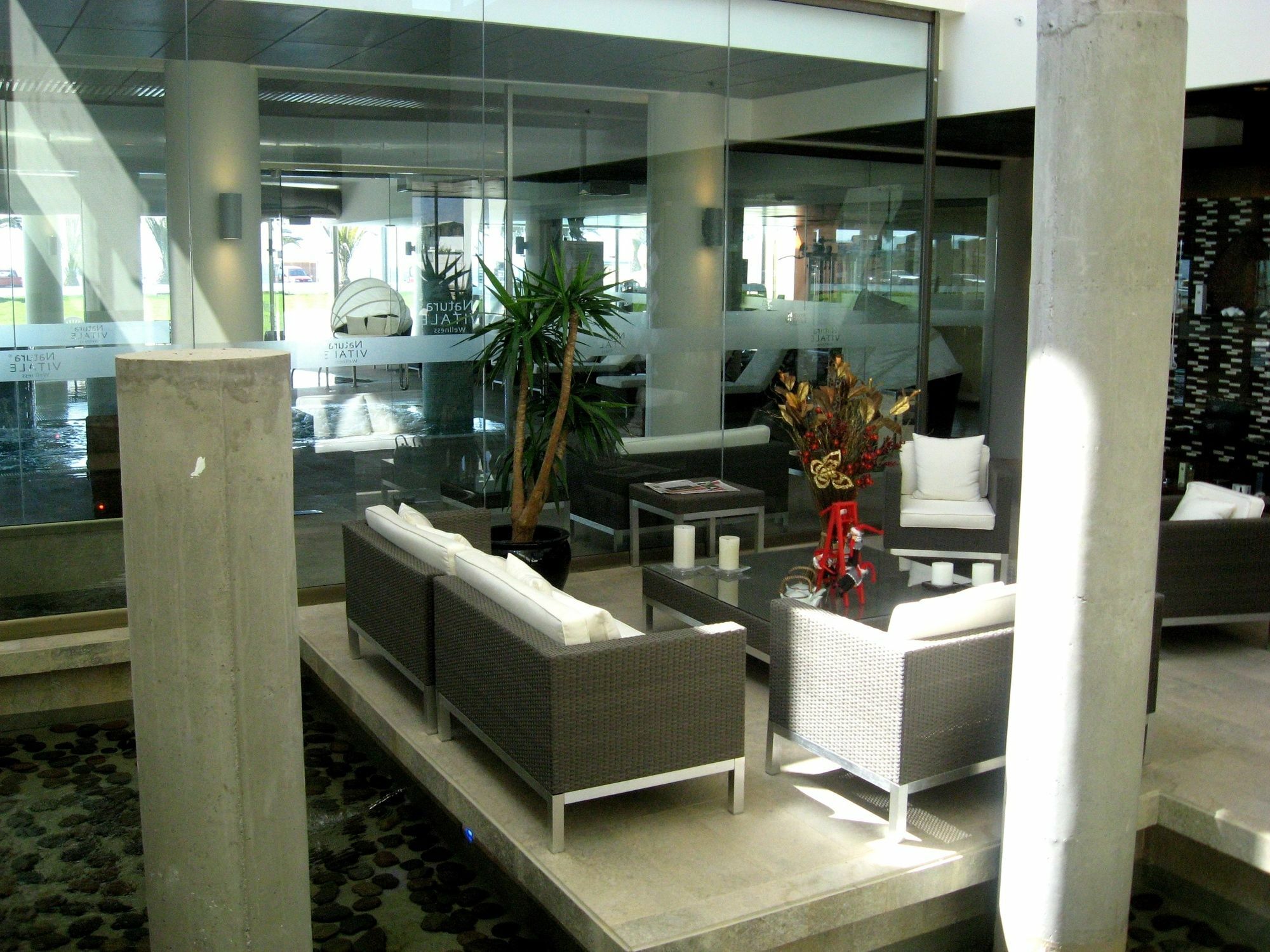 Enjoy Coquimbo Hotel Exterior foto The interior of the airport