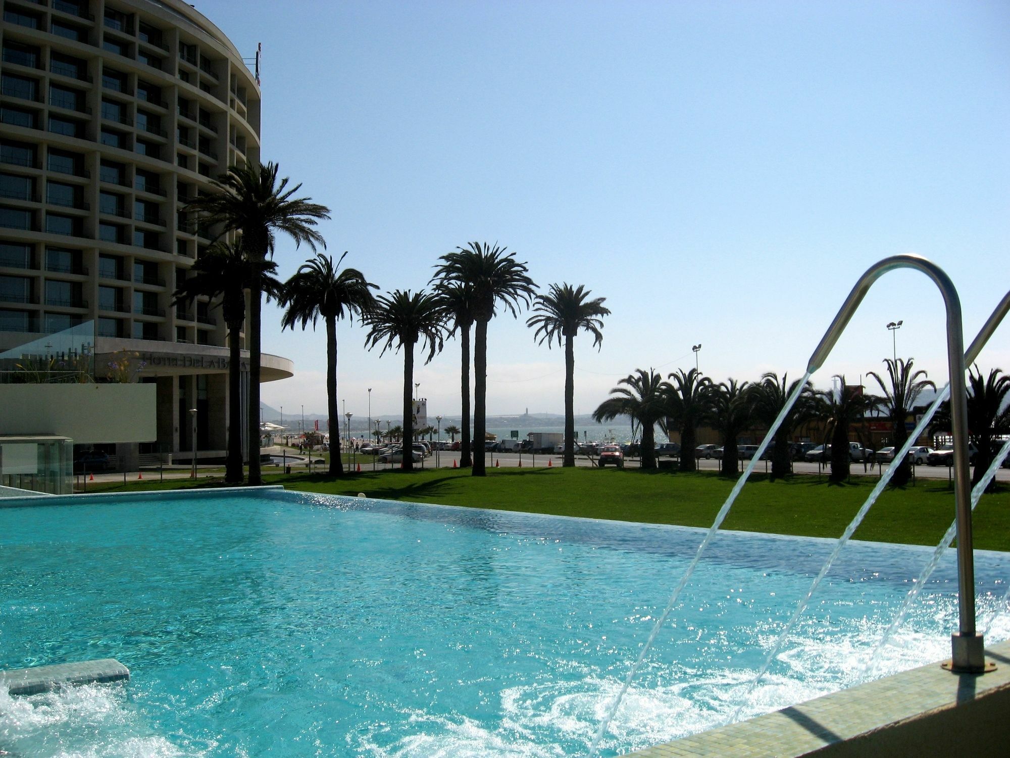 Enjoy Coquimbo Hotel Exterior foto The pool at the hotel