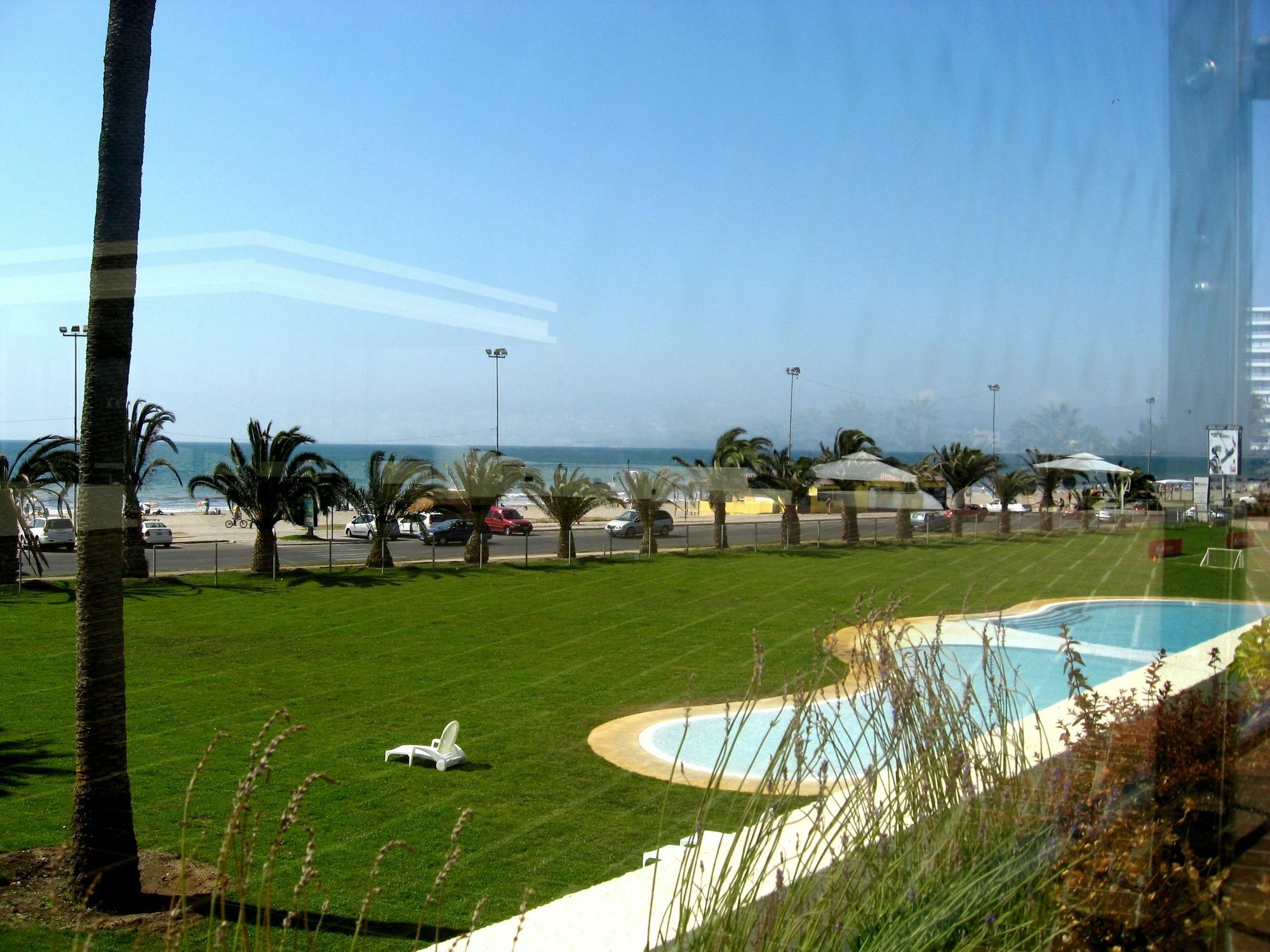Enjoy Coquimbo Hotel Exterior foto View of the beach from the hotel